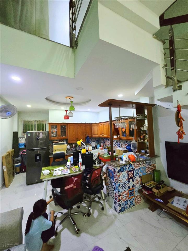 Nhà 4 tầng, hẻm xe hơi, 1 sẹc lò lu, giá 6,2 tỷ/60m2 (còn tl)