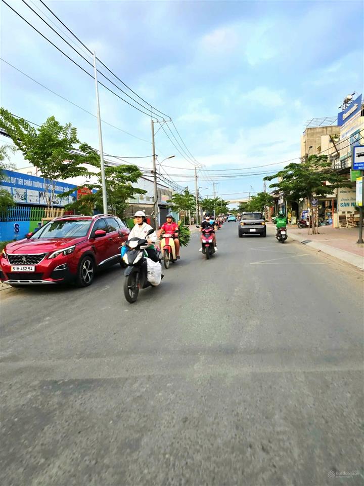 Nhà 4 tầng, hẻm xe hơi, 1 sẹc lò lu, giá 6,2 tỷ/60m2 (còn tl)