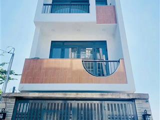 Bán nhà 3 tầng, hẻm xe hơi. gần chợ long trường giá 5,7 tỷ (còn thương lượng)