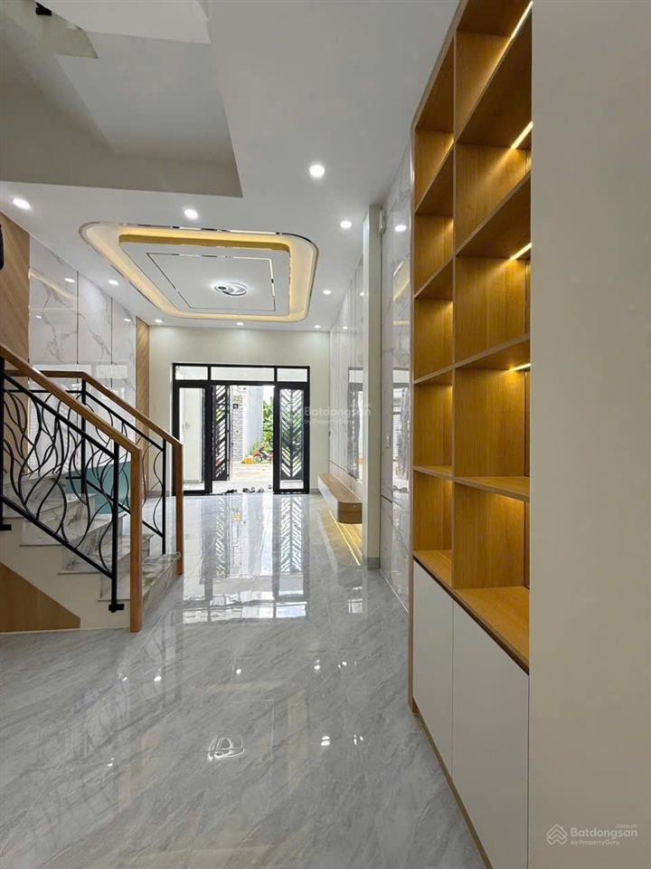 Bán nhà 3 tầng, kdc nam khang, long trường, quận 9, giá 5,98 tỷ/56m2
