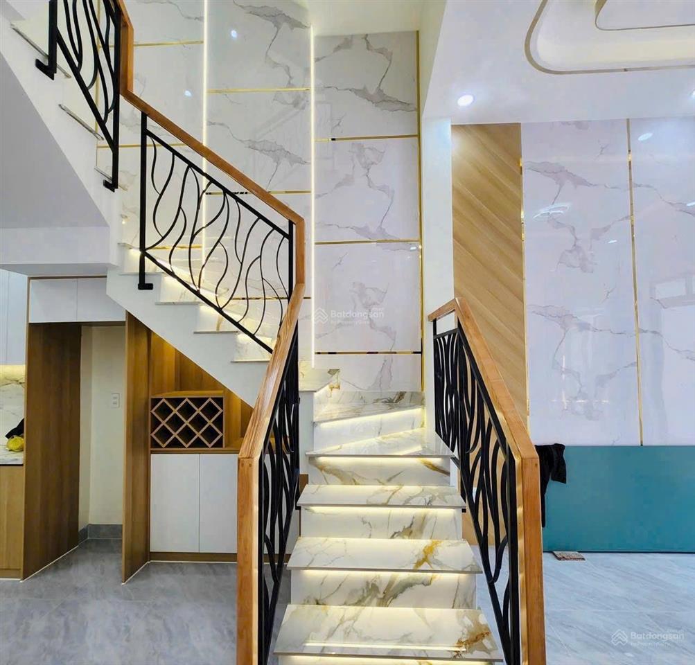 Bán nhà 3 tầng, kdc nam khang, long trường, quận 9, giá 5,98 tỷ/56m2