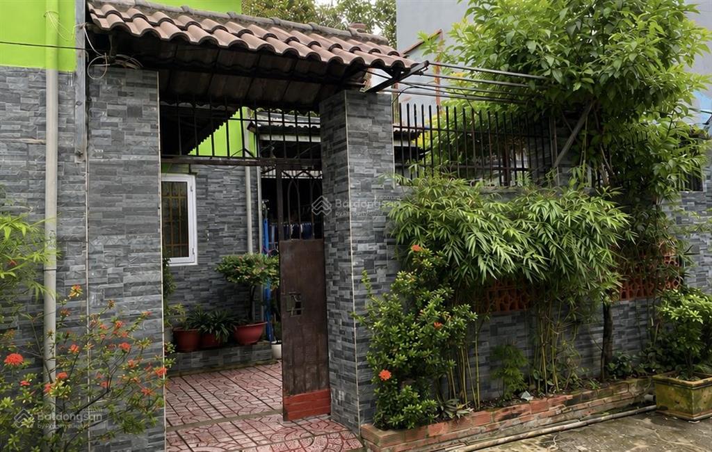 Bán nhà 2 tầng, đường số 5 lò lu giá 4,2 tỷ/69m2 (còn tl)