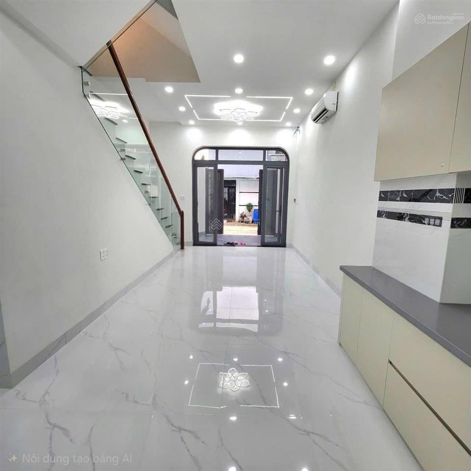 Bán nhà 3 tầng, hẻm xe hơi, gần vinhomes quận 9, giá 4,85 tỷ