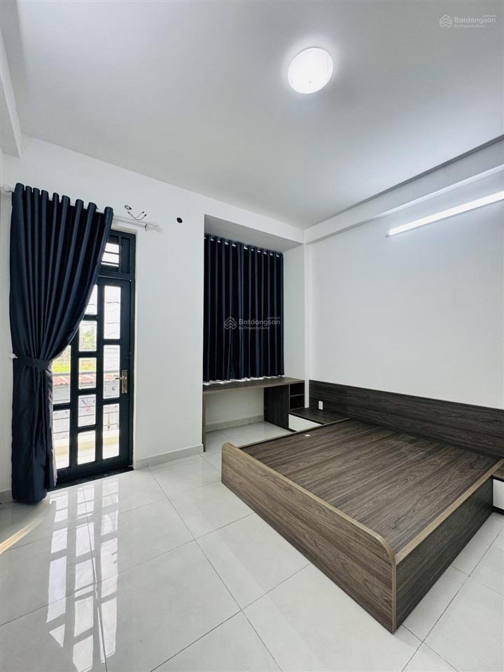 Nhà 3 tầng, hẻm xe hơi gần ngã 3 lò lu  lã xuân oai giá 5,5 tỷ (tl)