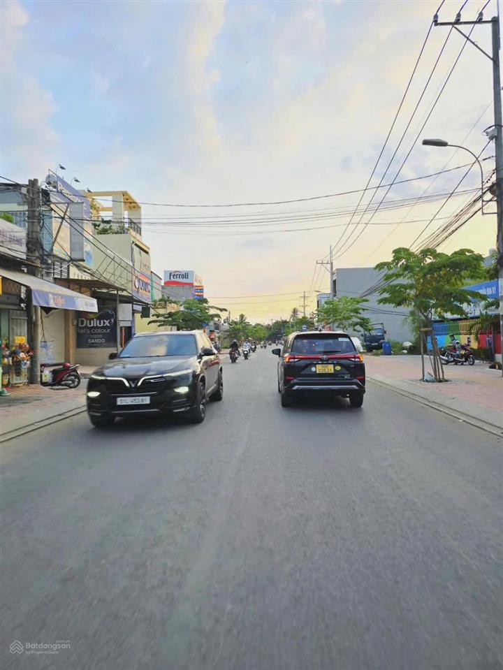 Bán nhà 4 tầng, hẻm xe hơi, 1 xẹc đường lò lu giá 6,89 tỷ/64m2