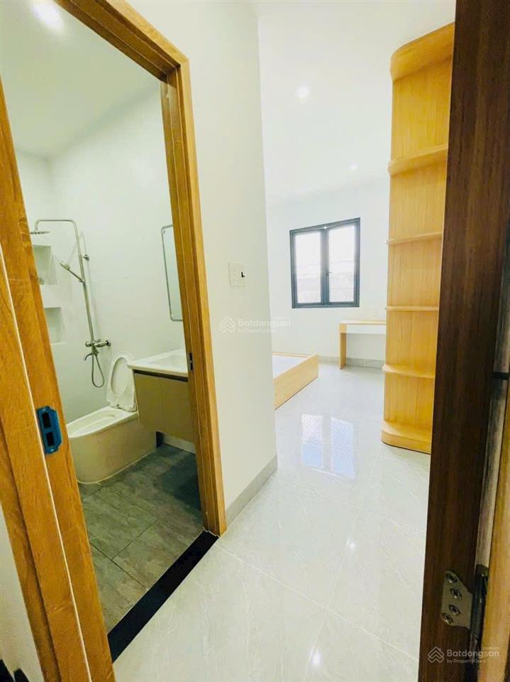 Bán nhà 4 tầng, hẻm xe hơi, 1 xẹc đường lò lu giá 6,89 tỷ/64m2