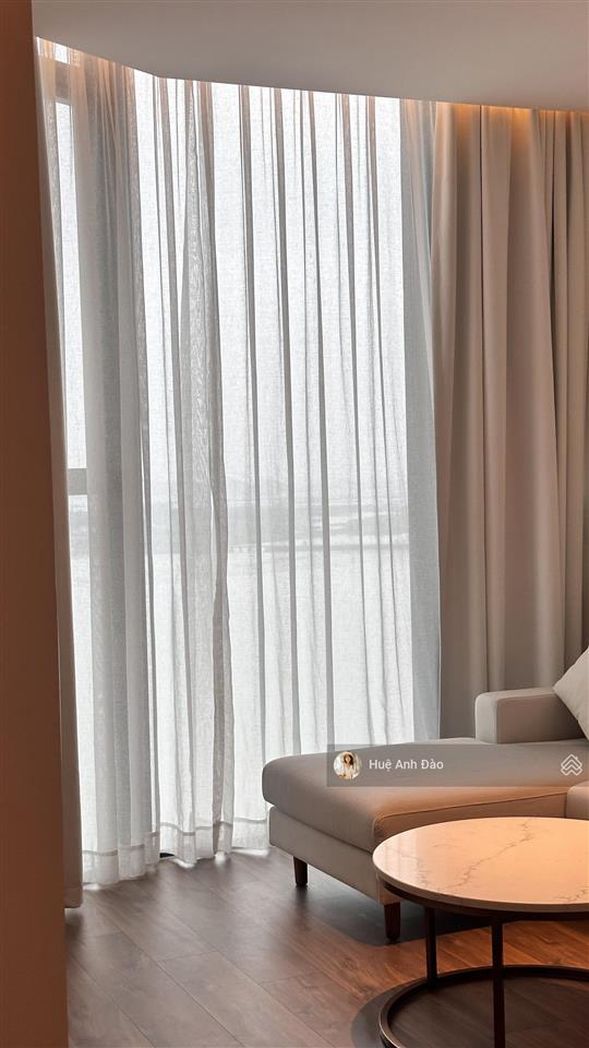 1 phòng ngủ 45m2  tầng cao  chính biển thiết kế cao cấp a la carte giá chỉ 3.250 tỷ