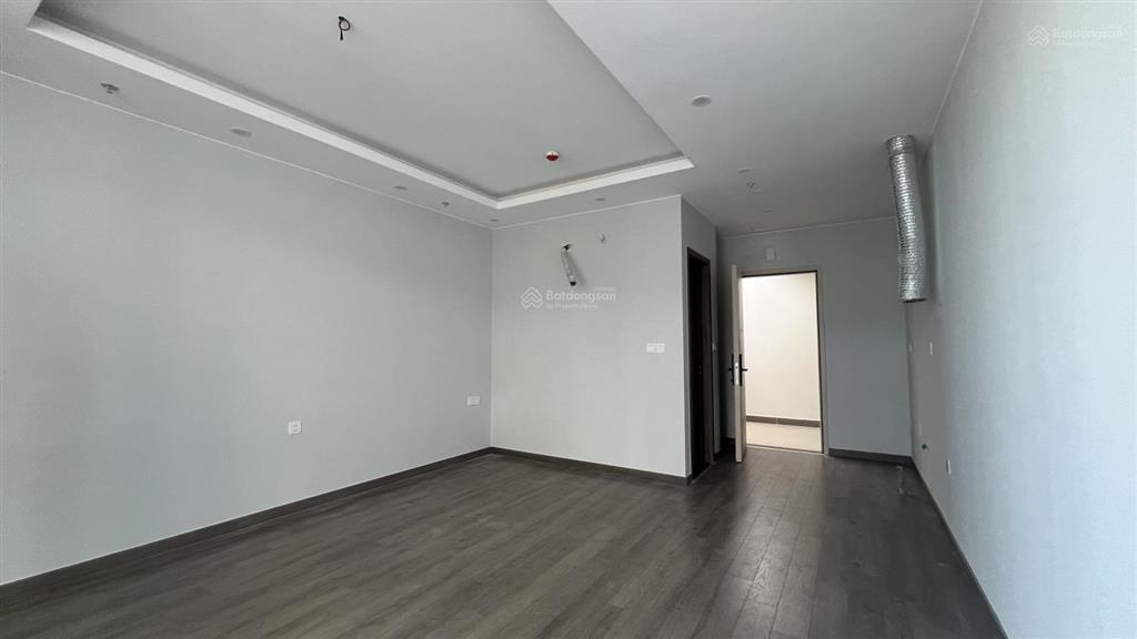 Chính chủ bán căn studio view biển mã 11 toà a tầng trung. giá 1,1 tỷ.  0936 915 ***