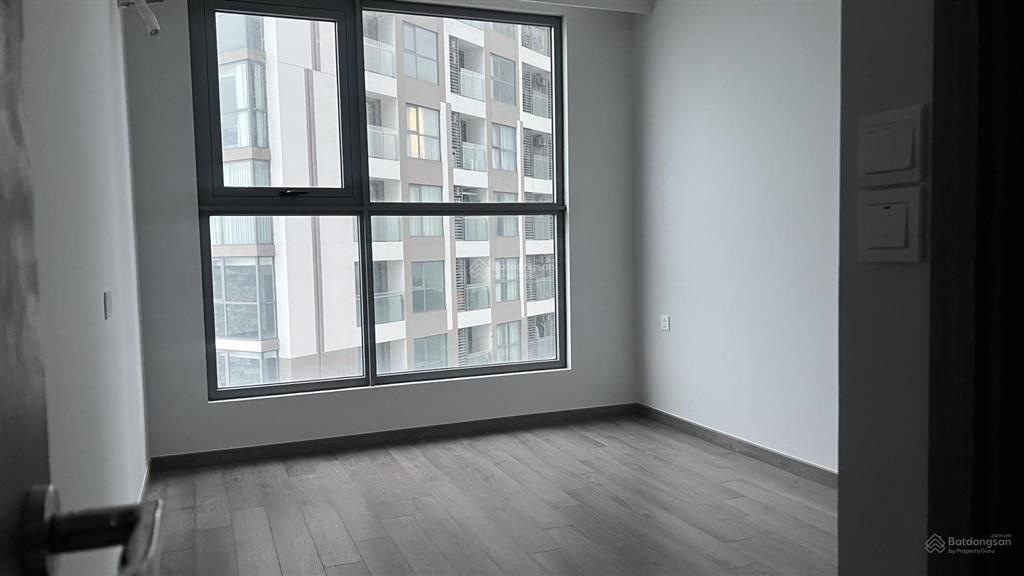 Chính chủ gấp căn góc 2n+ tầng trung đã nhận nhà, giá rẻ nhất thị trường. chỉ 2,2x tỷ