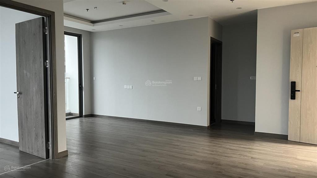 Chính chủ gấp căn góc 2n+ tầng trung đã nhận nhà, giá rẻ nhất thị trường. chỉ 2,2x tỷ