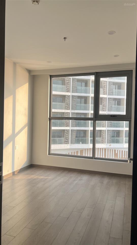 1n+ view biển toà a, nội thất cơ bản cđt. giá chỉ 1,5x tỷ. nhận nhà ở luôn