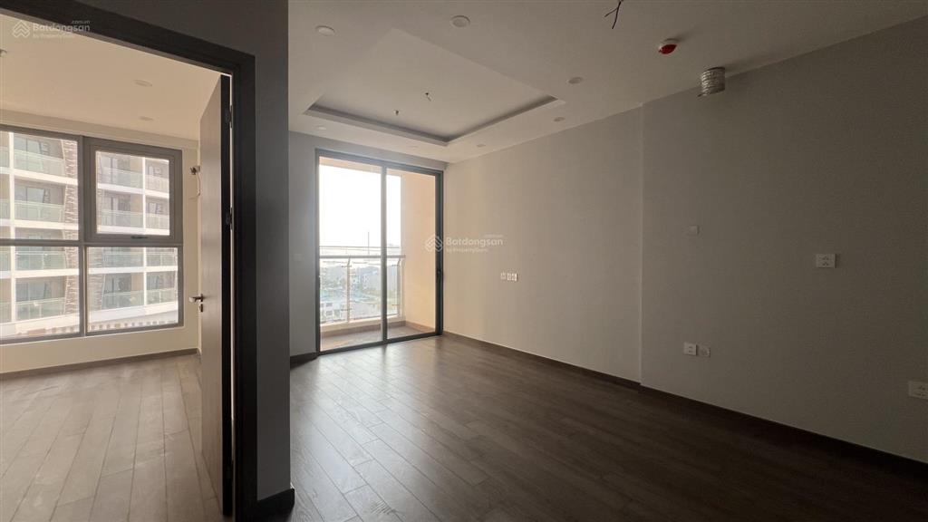 1n+ view biển toà a, nội thất cơ bản cđt. giá chỉ 1,5x tỷ. nhận nhà ở luôn