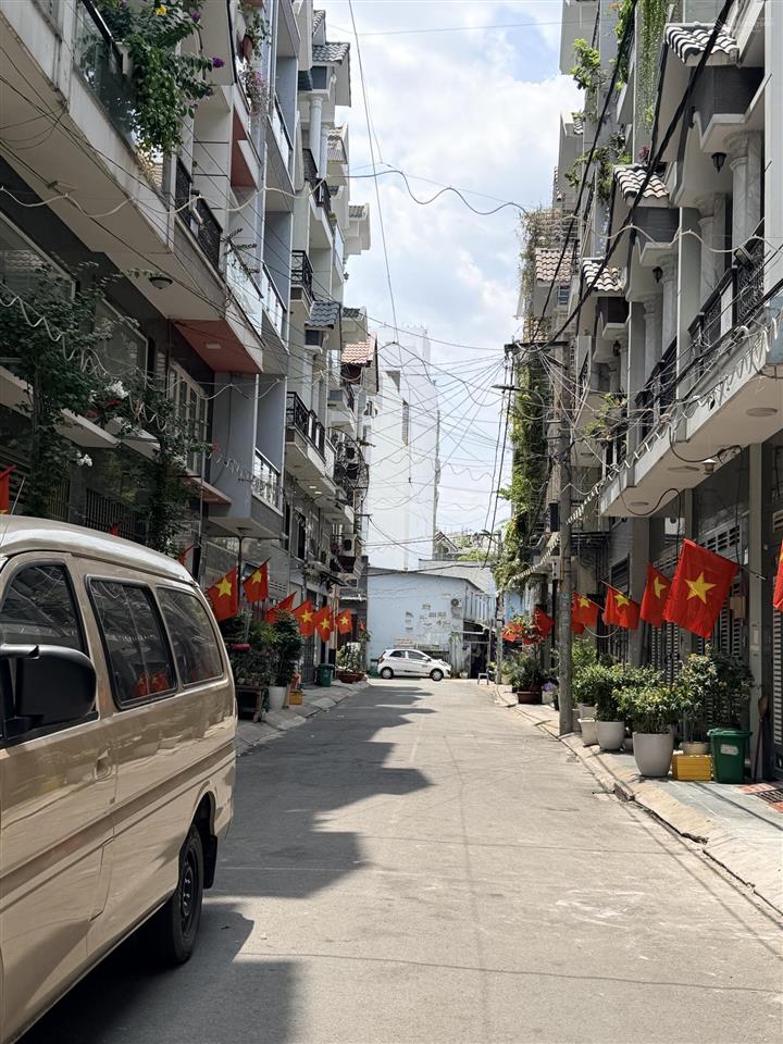 Bán nhà phố khu vip đường hoàng bật đạt, p15, tân bình.