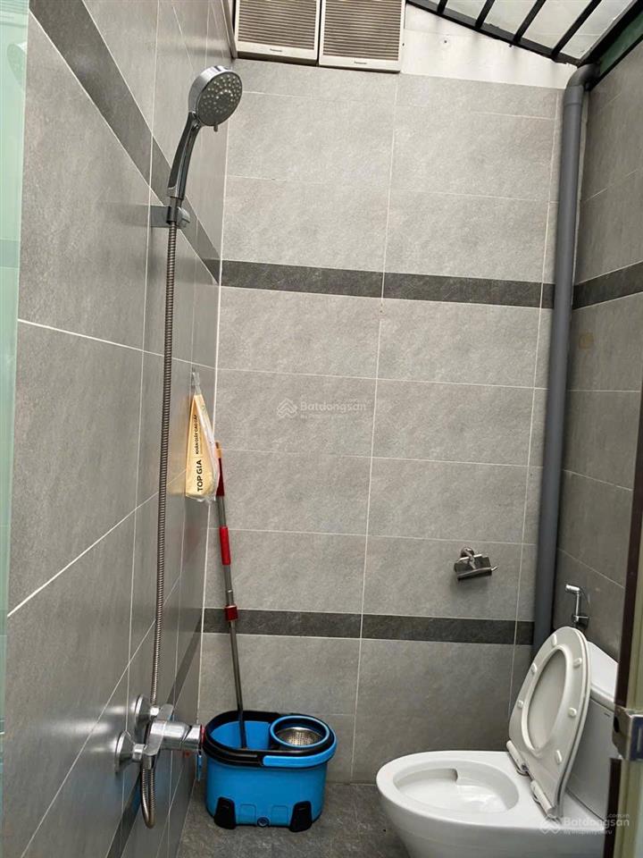 Bán nhà phố liền kề gigamall. nằm cạnh sông thoáng mát thuộc khu phân lô đồng bộ dân trí cao