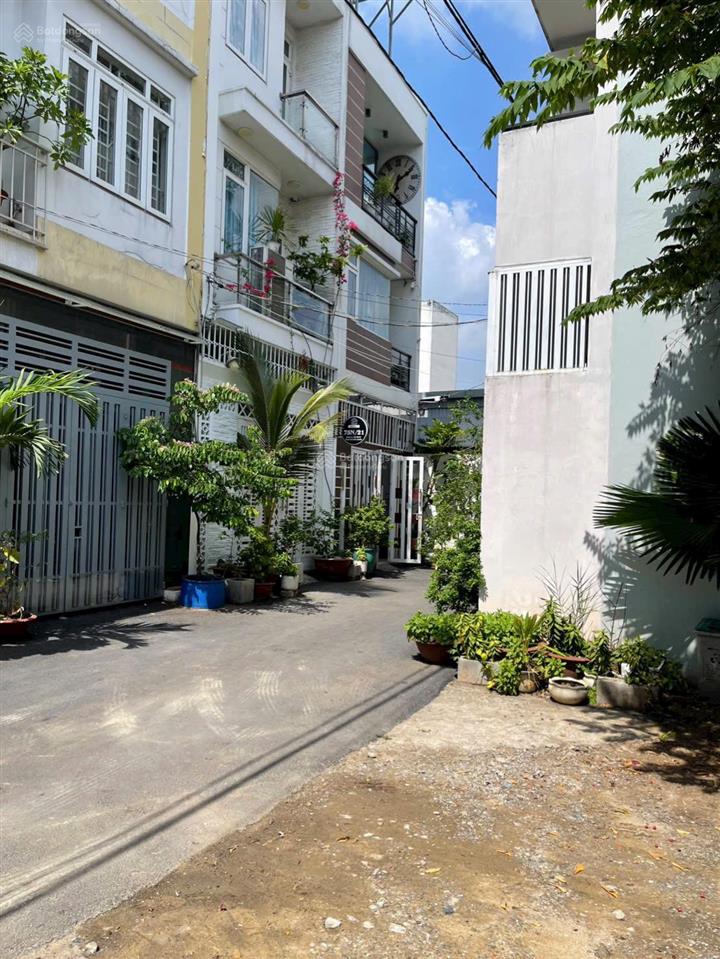 Bán đất hẻm xe hơi nằm ngay đường số 2 hiệp bình phước, đối diện vạn phúc city