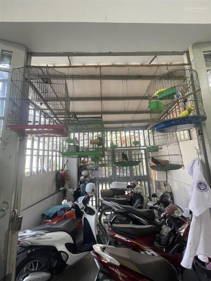 Chủ cần chia tài sản cho các con, cần ra căn nhà lô góc đường số 4, liền kề bình thạnh