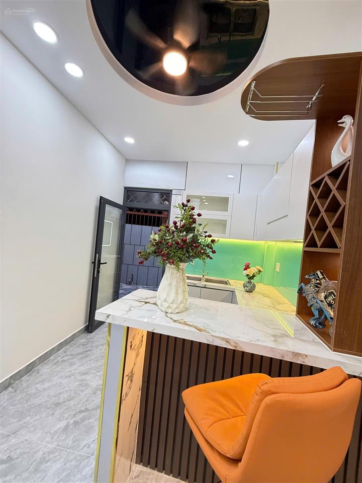 Bán nhà hẻm ô tô đường 48, tặng full nội thất như hình, giá 5,65 tỷ