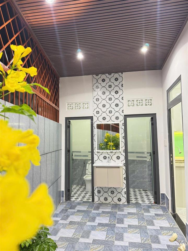 Bán nhà hẻm ô tô đường 48, tặng full nội thất như hình, giá 5,65 tỷ