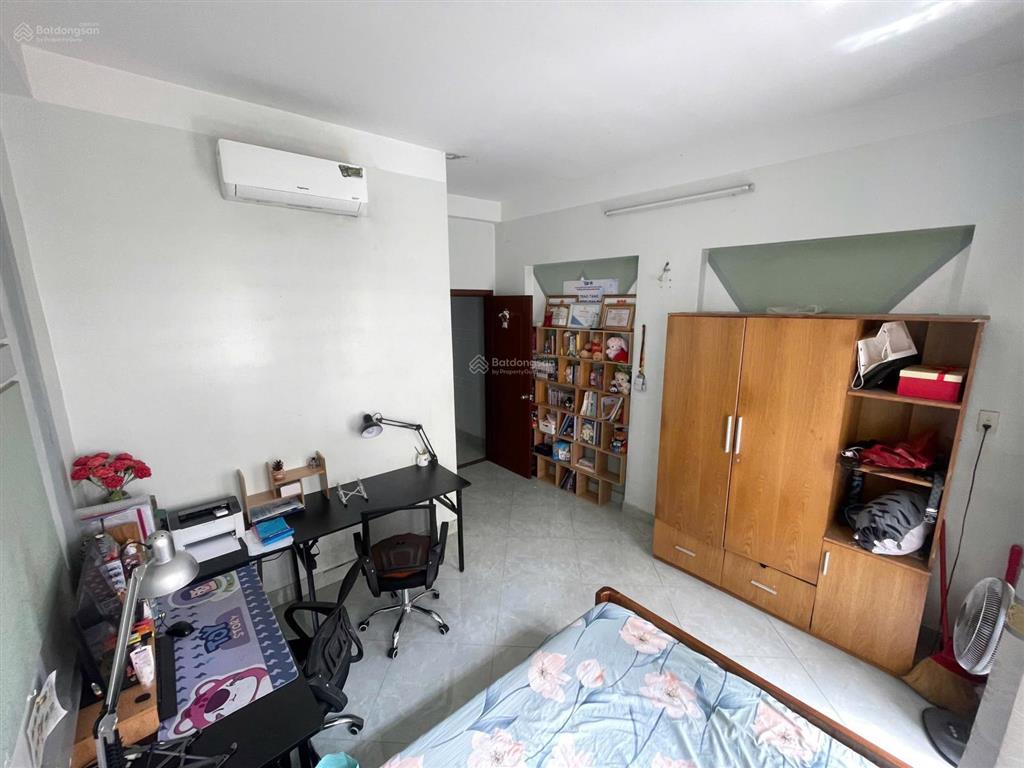 Bán nhà đối diện vạn phúc city nhà mới đẹp vào ở ngay giá 7,4 tỷ