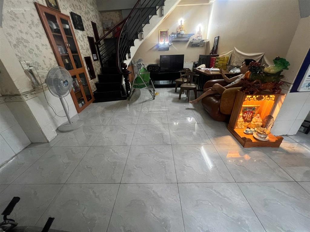 Bán nhà khu bên sông gần nhà hàng bên sông giá 5,5 tỷ