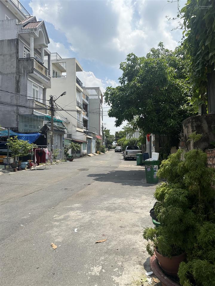 Bán đất tặng nhà cấp 4 hẻm xe hơi tránh, giá 4,7 tỷ