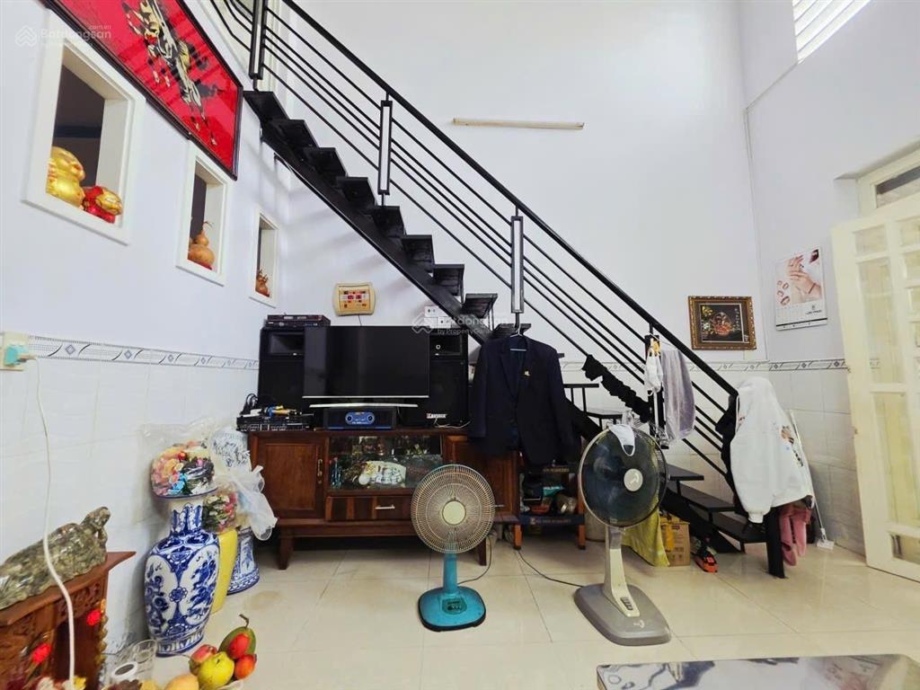 Bán nhà gần gigamall giá 5,9 tỷ