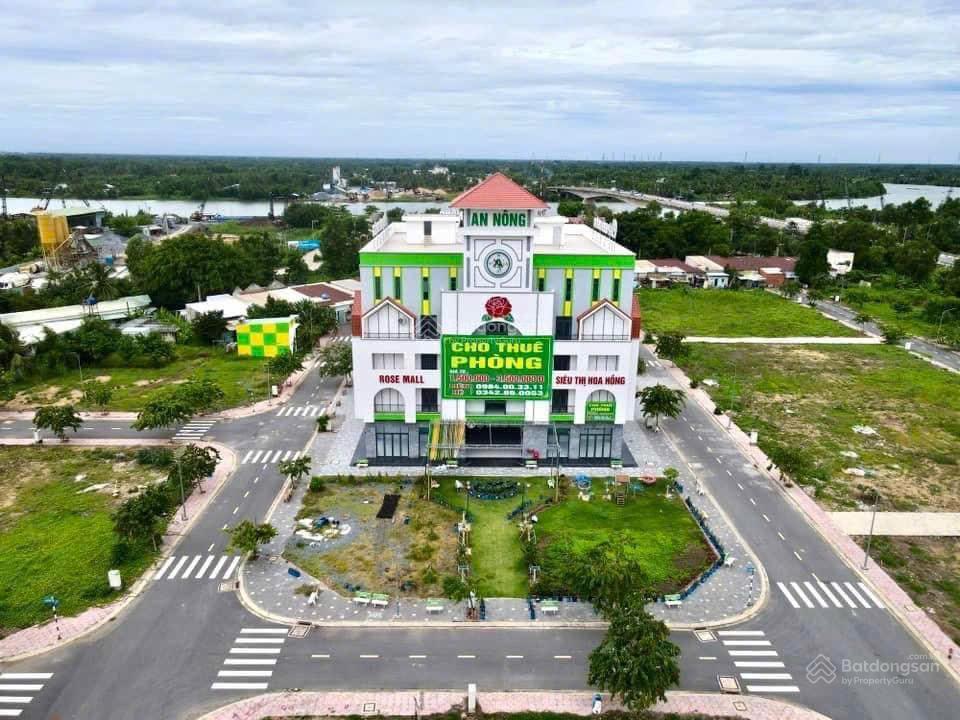 Cần tiền bán đất nền kdc rose mall  64m2  giá 1,9 tỷ thương lượng mạnh