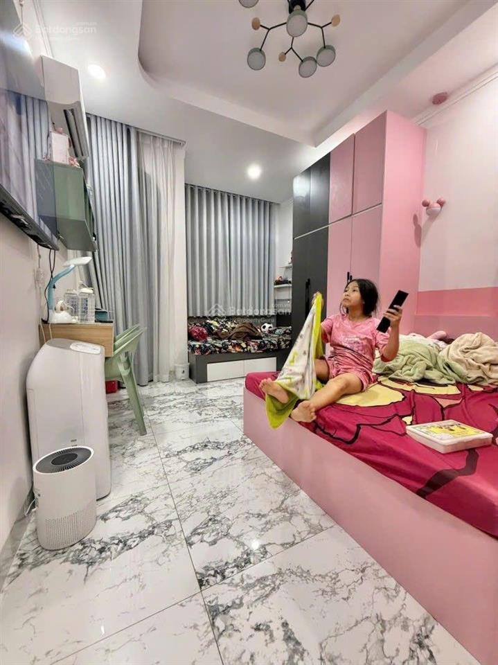 Khu tô hiệu  tân phú  5 tầng  hẻm oto  chỉ 8.7 tỷ tl