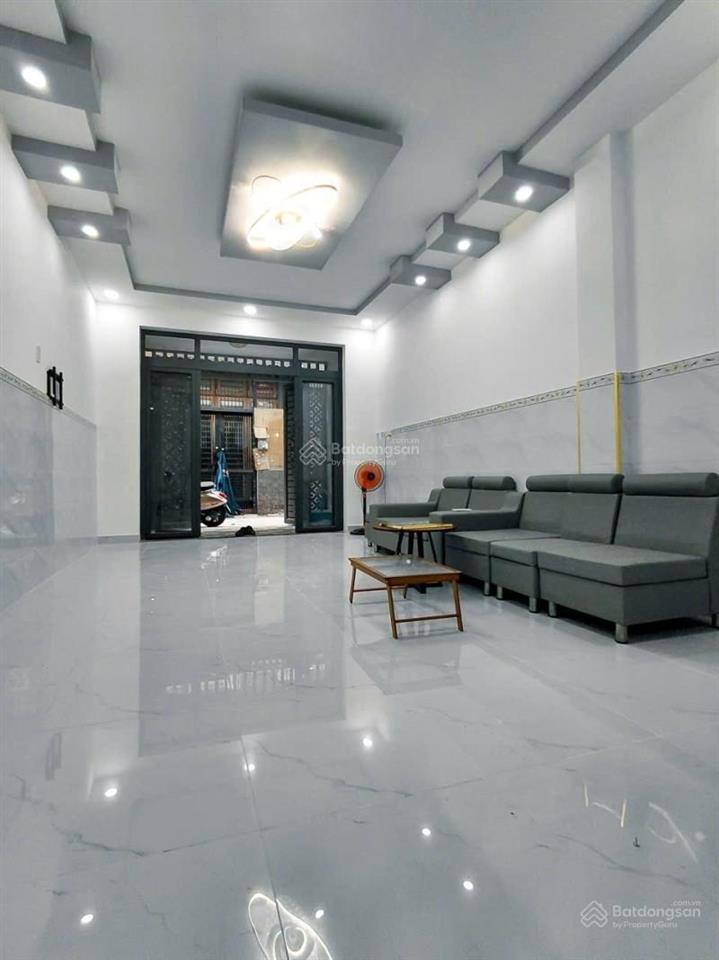 5.9 tỷ  trung tâm tân phú  52m  sổ vuông a4