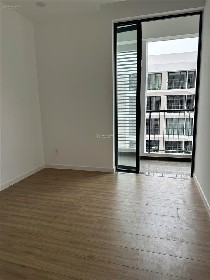 Cho thuê căn hộ mt eastmark 2pn 2wc nội thất cơ bản giá 6,5tr/tháng vào ở ngay