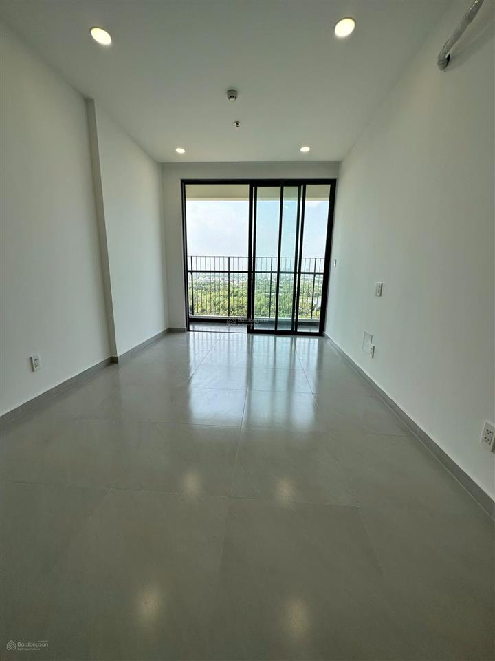 Cho thuê căn hộ mt eastmark 1pn + 1wc, nội thất cơ bản giá 5,5tr/tháng vào ở liền.  097274938