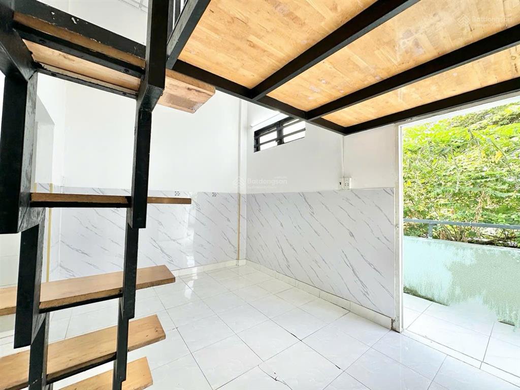 Duplex rộng 30m2 gần kha vạn cân, phạm văn đồng, thủ đức