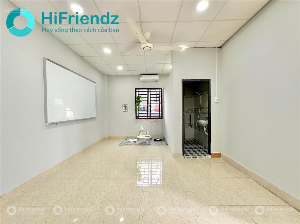 Studio cửa sổ tách bếp máy lạnh ngay lê văn việt  hoàng hữu nam quận 9