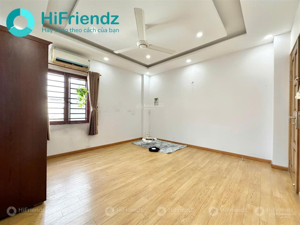Studio cửa sổ tách bếp máy lạnh ngay lê văn việt  hoàng hữu nam quận 9