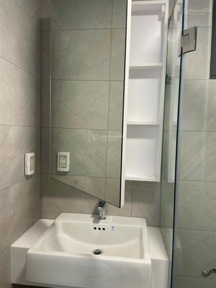 Em cần cho thuê căn hộ 1pn+ 1wc full nội thất, view siêu đep giá 12tr tại d'lusso  em 0906 893 ***