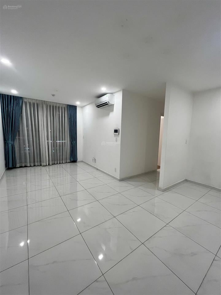 Dự án quận 2 d'lusso 2pn  2wc giá tốt 5.5 tỷ tầng 3,  0906 893 ***