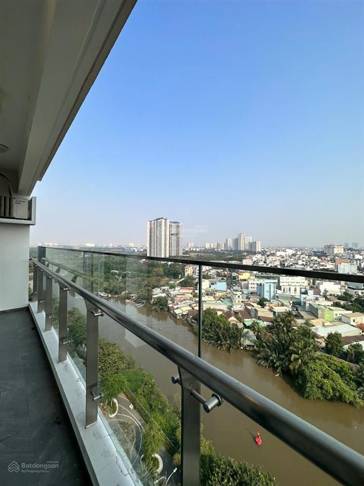 Căn hộ 3pn3wc dự án dlusso giá tốt 17.5 triệu trống sẵn vào ngay tâng cao.