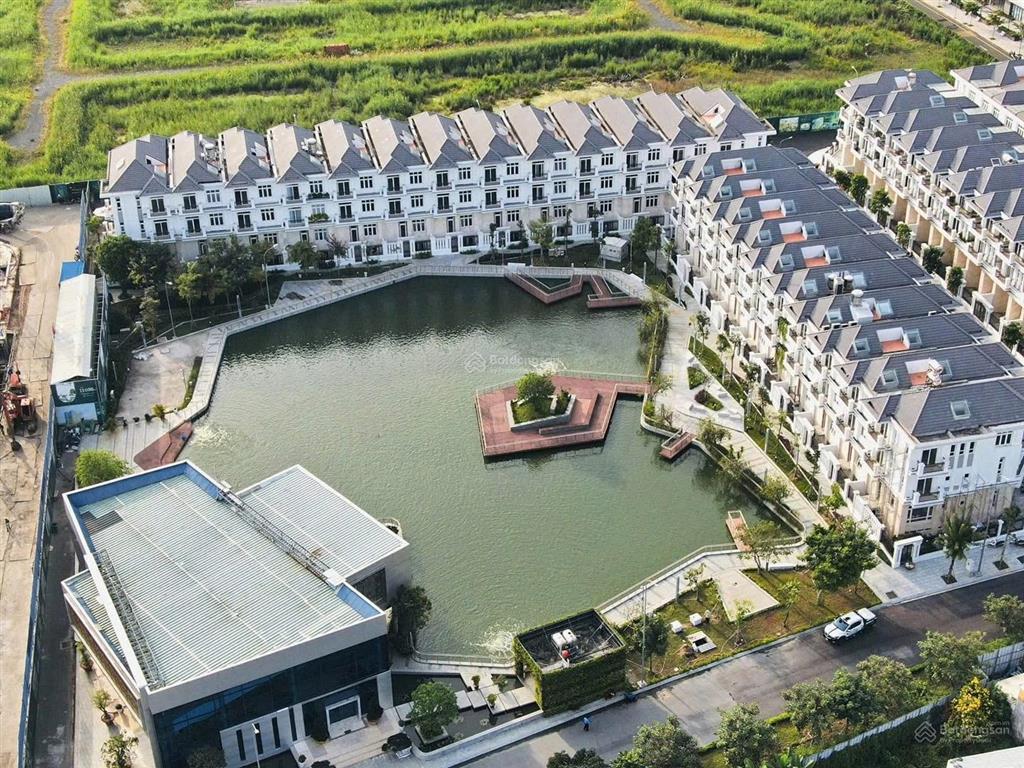 Bán căn duplex tầng cao  125m2  3pn  sát cạnh kđt phú mỹ hưng  the peak garden, quận 7