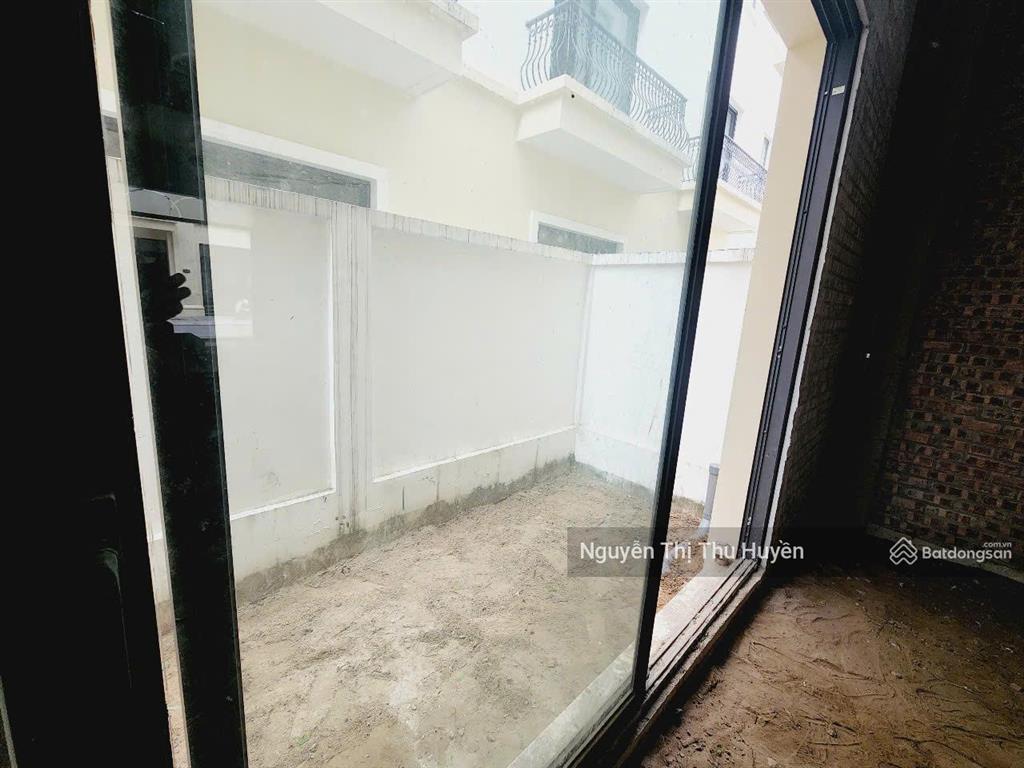 Bán gấp trong 1 tuần liền kề 48m2 hướng đn gần chung cư masteri