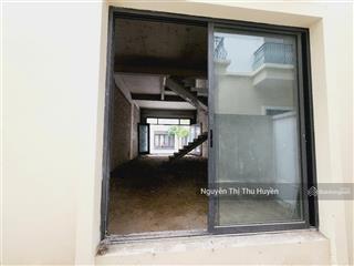 Bán gấp trong 1 tuần liền kề 48m2 hướng đn gần chung cư masteri