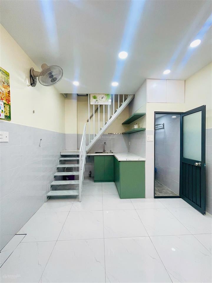 Bán nhà quận 6, đường tân hoà đông, hxh, 2pn, shr chính chủ, nhỉnh 2 tỷ