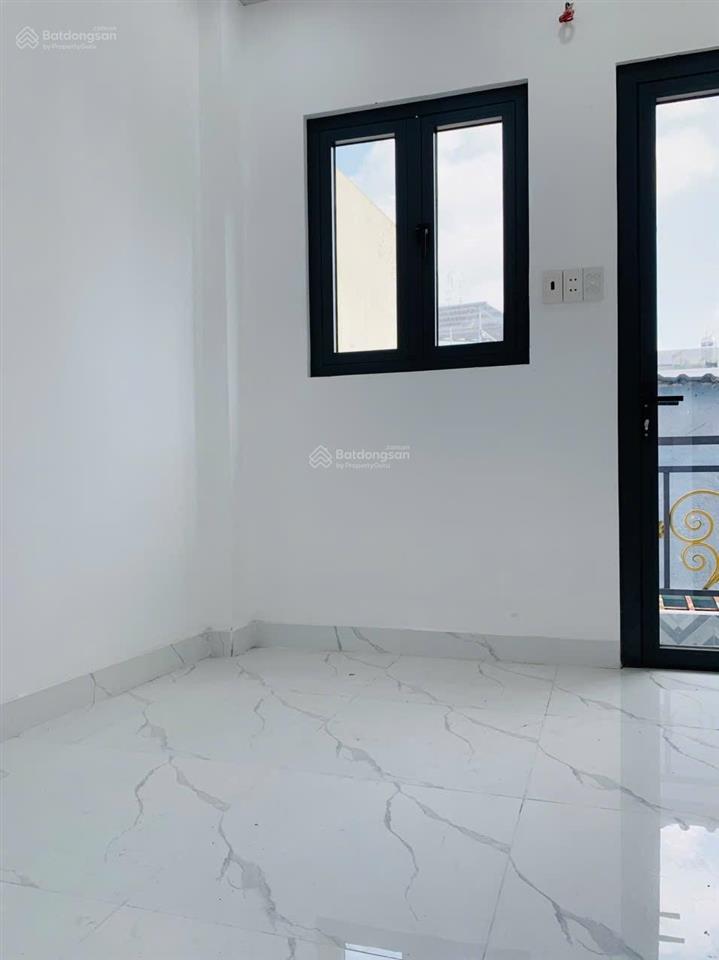 Bán nhà bình tiên, phường 8, quận 6, hxh, 3 tầng, shr, nhỉnh 2 tỷ