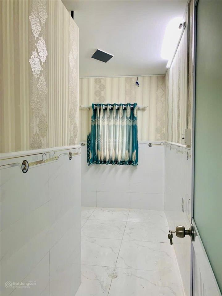 Bán nhà phường 3, quận 11, lạc long quân, shr, 9 chủ, 2 tầng, nhỉnh 2 tỷ