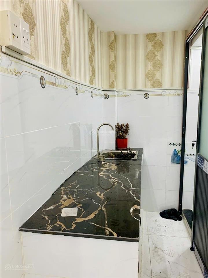 Bán nhà phường 3, quận 11, lạc long quân, shr, 9 chủ, 2 tầng, nhỉnh 2 tỷ