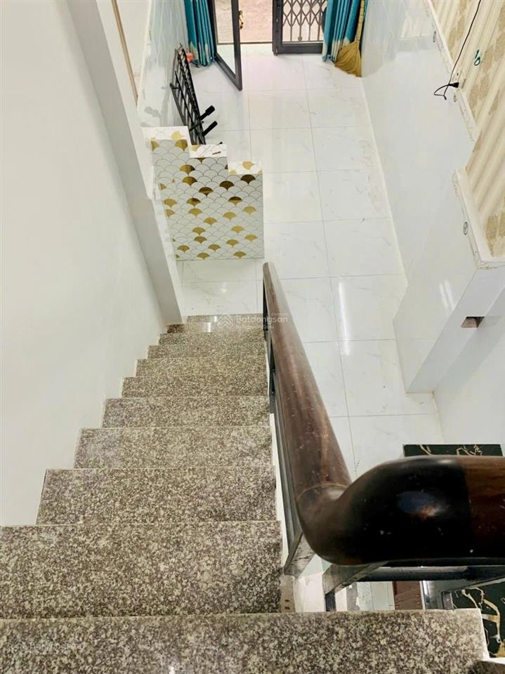 Bán nhà phường 3, quận 11, lạc long quân, shr, 9 chủ, 2 tầng, nhỉnh 2 tỷ