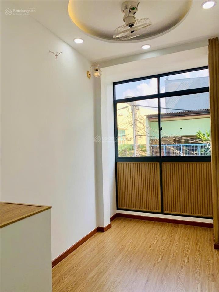 Bán nhà bình tiên, phường 8, quận 6, 3 tầng, hxh, shr, nhỉnh 2 tỷ