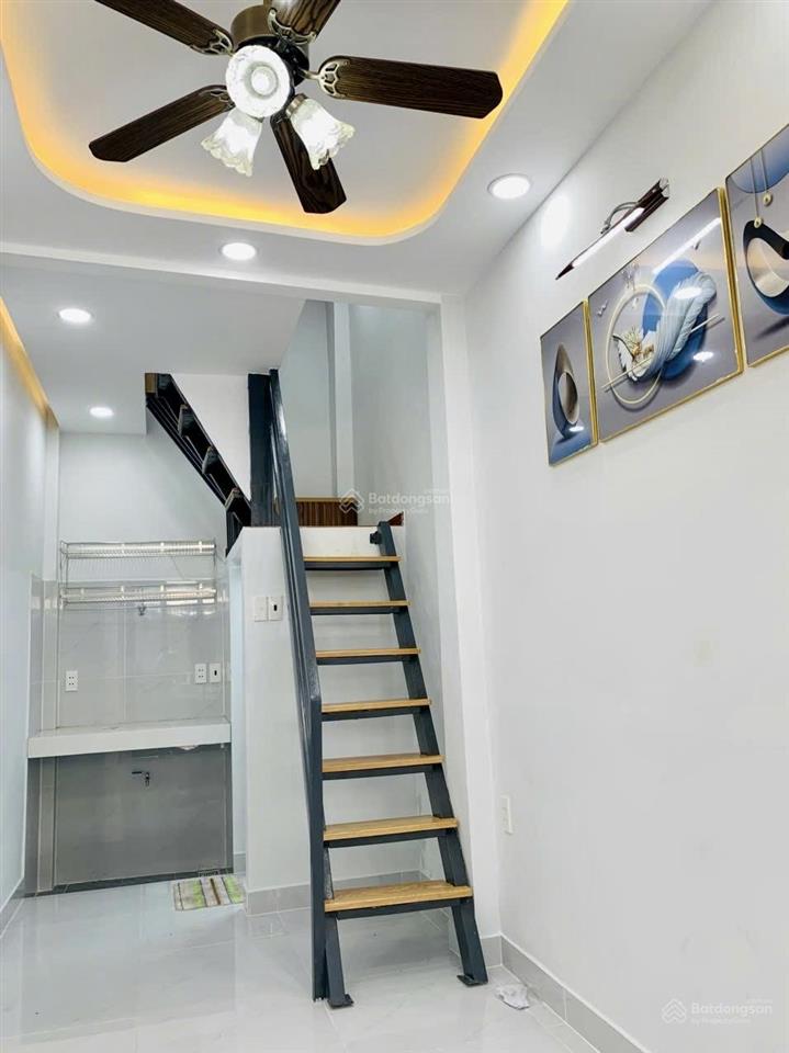 Bán nhà bình tiên, phường 8, quận 6, 3 tầng, hxh, shr, nhỉnh 2 tỷ