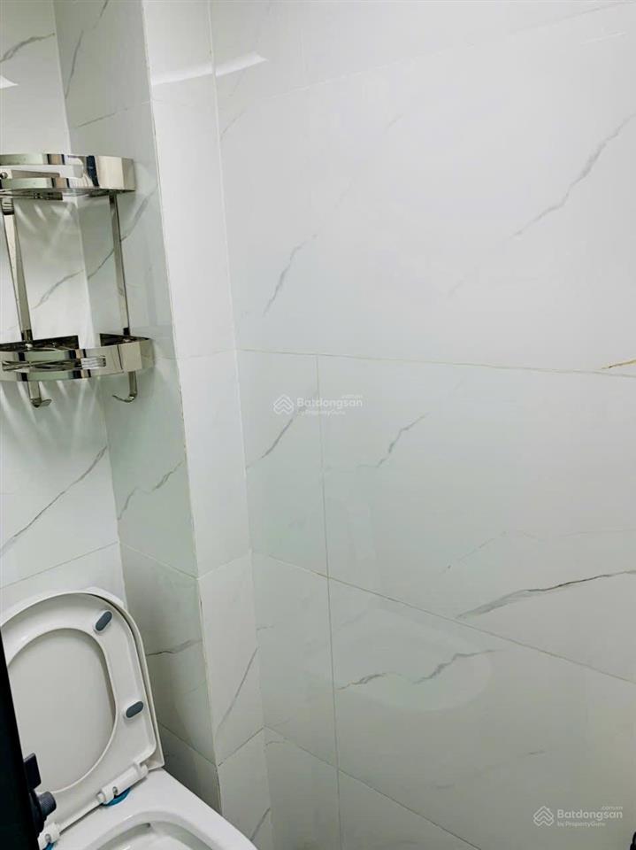 Bán nhà bình tiên, phường 8, quận 6, 3 tầng, hxh, shr, nhỉnh 2 tỷ