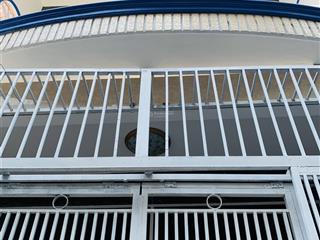 Bán nhà quận 6, phường 12, hậu giang, 2 tầng, 3pn, 60m2, shr 9 chủ