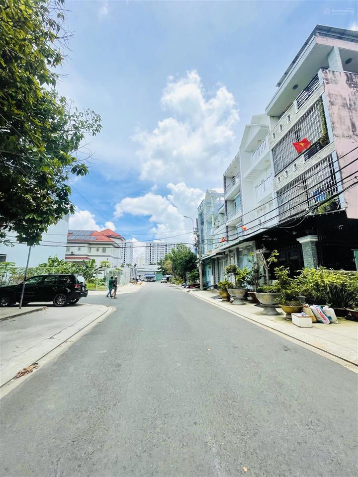 Bán nhà quận 8, phường 16, đường trương đình hội, hxh, 4x15, shr 9 chủ, gần công viên, trường học